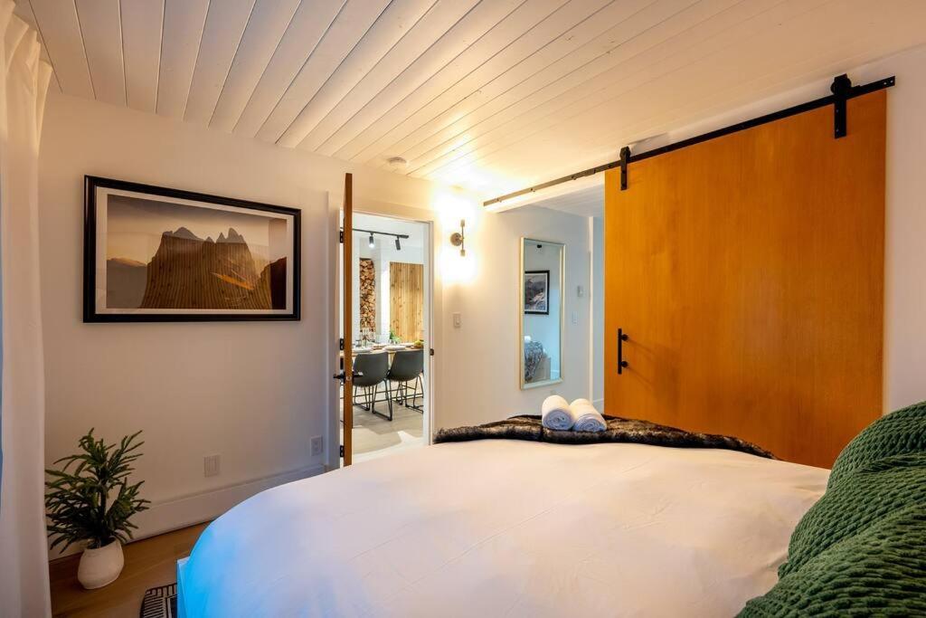 Powder & Pines Luxury Suite วิสต์เลอร์ ภายนอก รูปภาพ